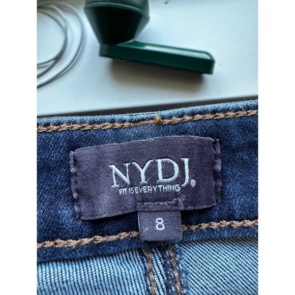 NYDJ Women's Dark Wash Bailey Relaxed Fit Mid Rise Shaping Mom Jeans Size 8 - Picture 6 of 9